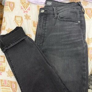 Classic Black Wash Skinny Jeans